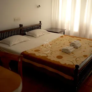 Bed & Breakfast Vijaya Varma Kovalam